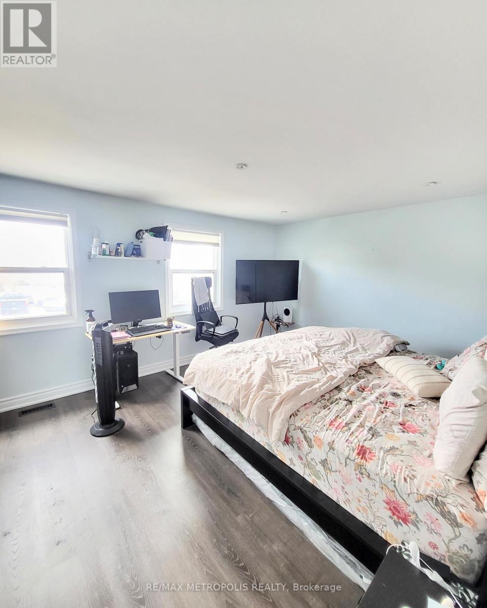 Main & Upper - 1192 Oxford Street, Oshawa, Ontario  L1J 6C8 - Photo 12 - E13144372