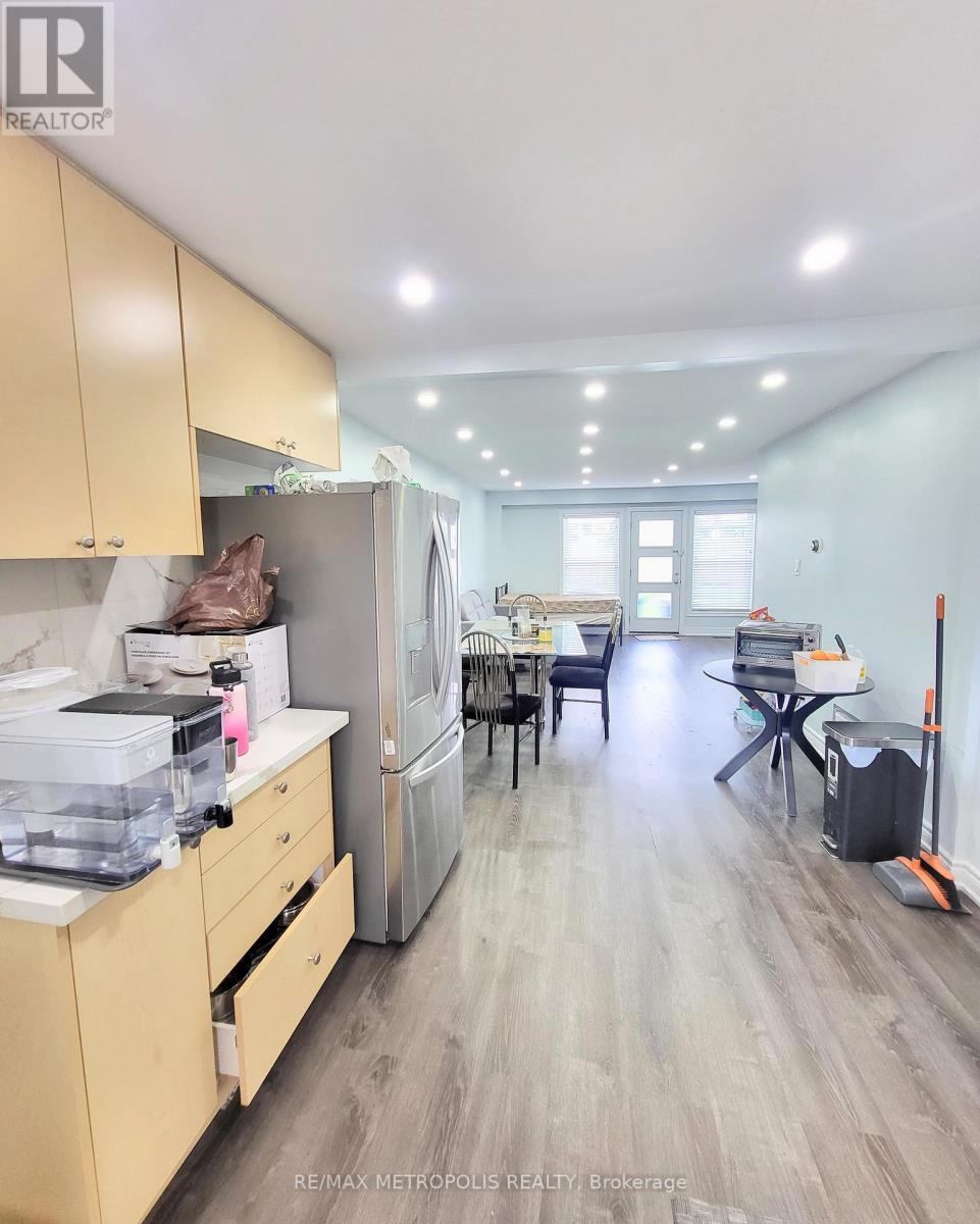 Main & Upper - 1192 Oxford Street, Oshawa, Ontario  L1J 6C8 - Photo 6 - E13144372