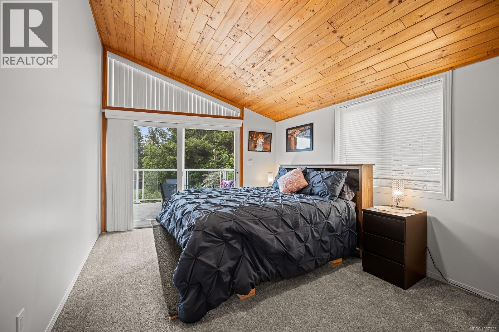 7627 Ships Point Rd, Fanny Bay, British Columbia  V0R 1W0 - Photo 44 - 1037225