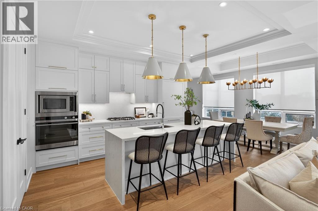 123 MAURICE Drive Unit# 401, Oakville, Ontario