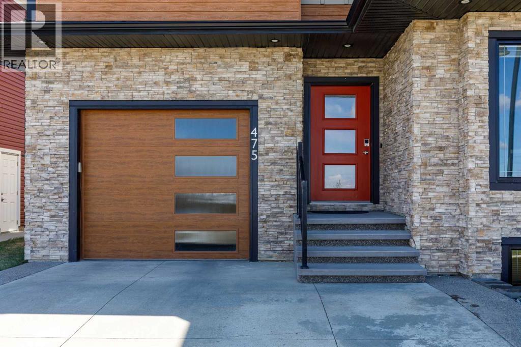 475 Townsend Street, Red Deer, Alberta  T4P 0Y5 - Photo 2 - A2310924