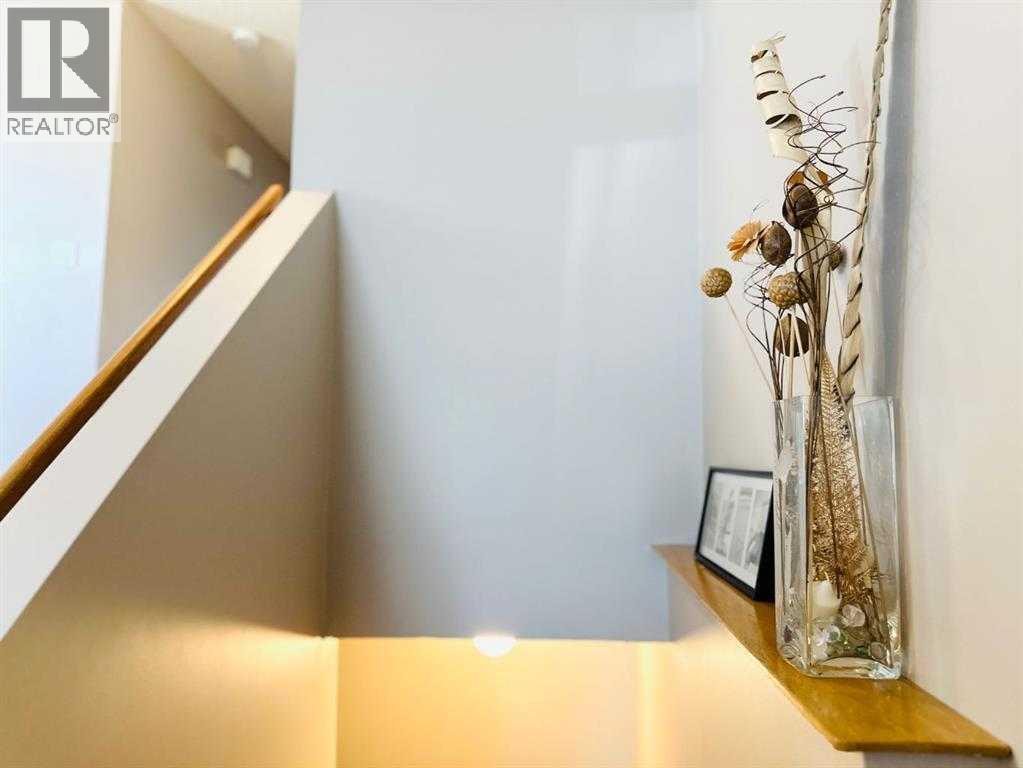15 Pinecliff Close NE, Calgary, Alberta  T1Y 4N3 - Photo 18 - A2304632