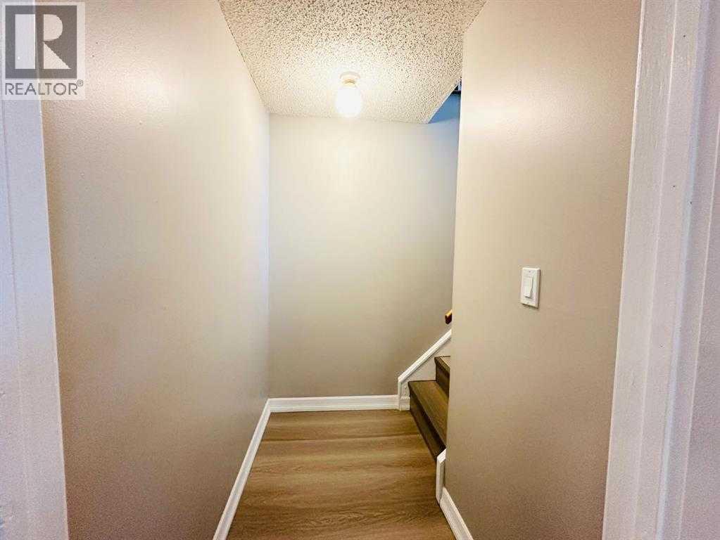 15 Pinecliff Close NE, Calgary, Alberta  T1Y 4N3 - Photo 20 - A2304632