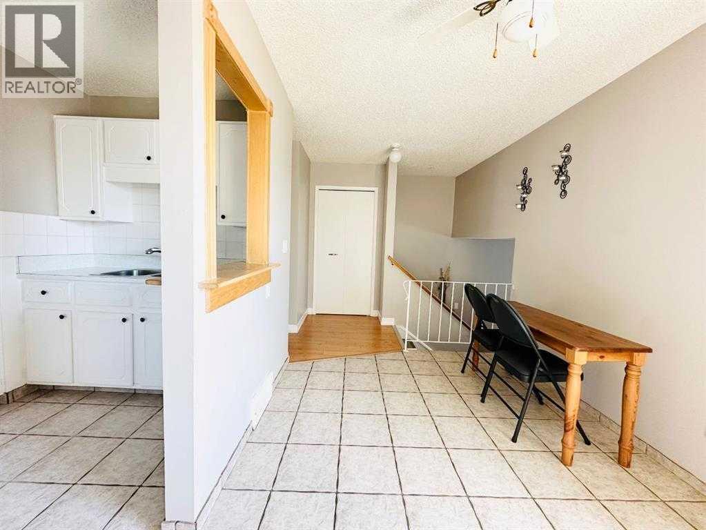 15 Pinecliff Close NE, Calgary, Alberta  T1Y 4N3 - Photo 14 - A2304632