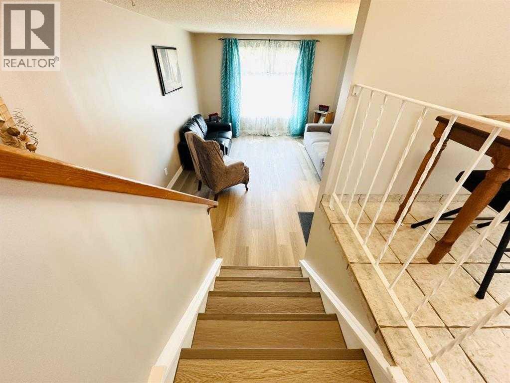 15 Pinecliff Close NE, Calgary, Alberta  T1Y 4N3 - Photo 21 - A2304632