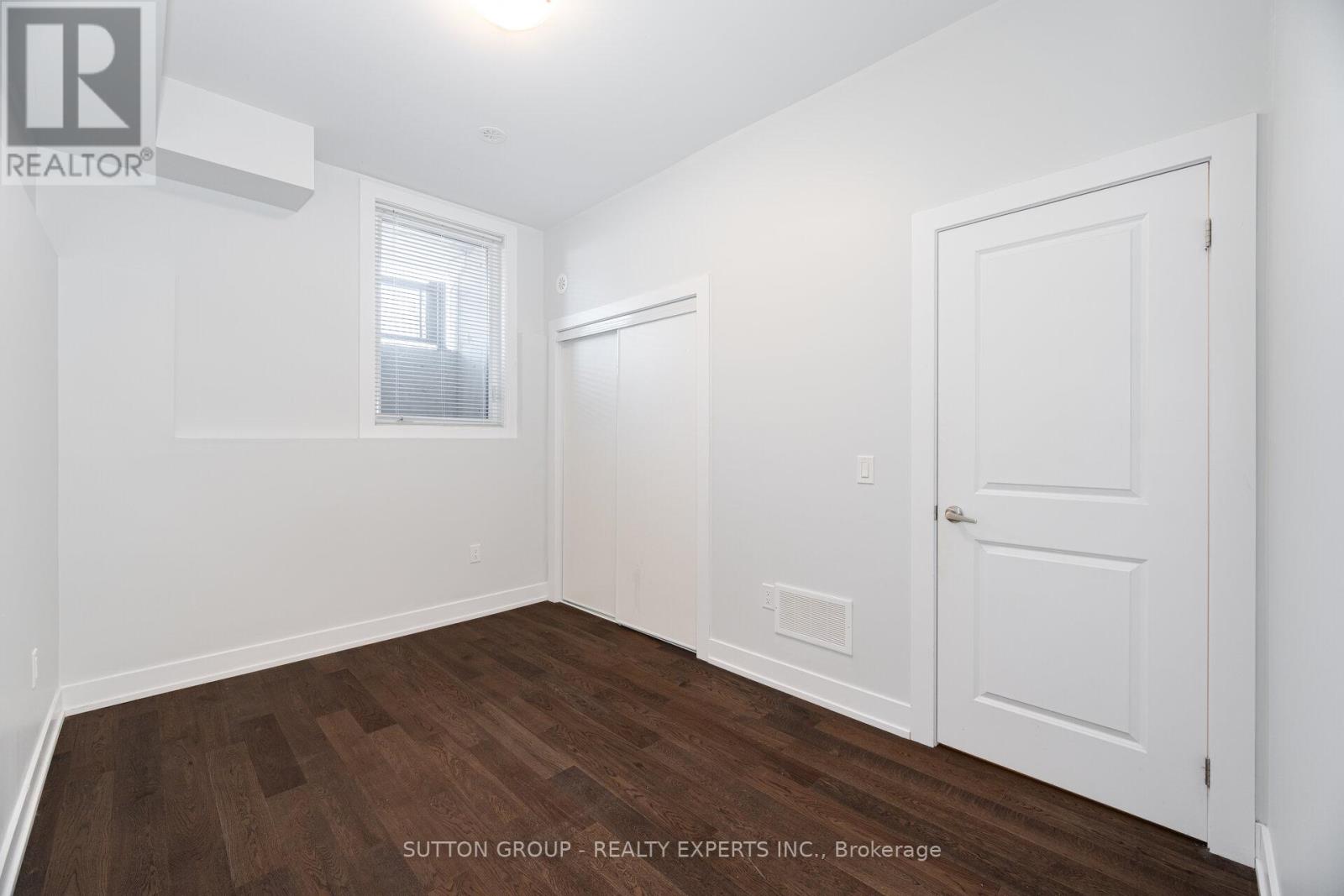 L109 - 9560 Islington Avenue, Vaughan, Ontario  L4H 4Z5 - Photo 32 - N13144056
