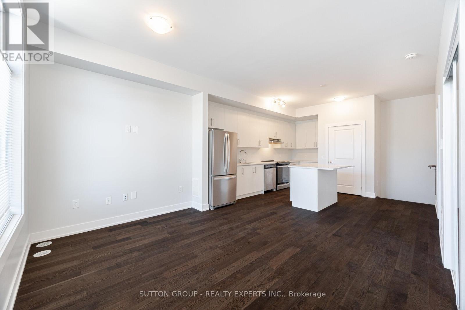 L109 - 9560 Islington Avenue, Vaughan, Ontario  L4H 4Z5 - Photo 8 - N13144056