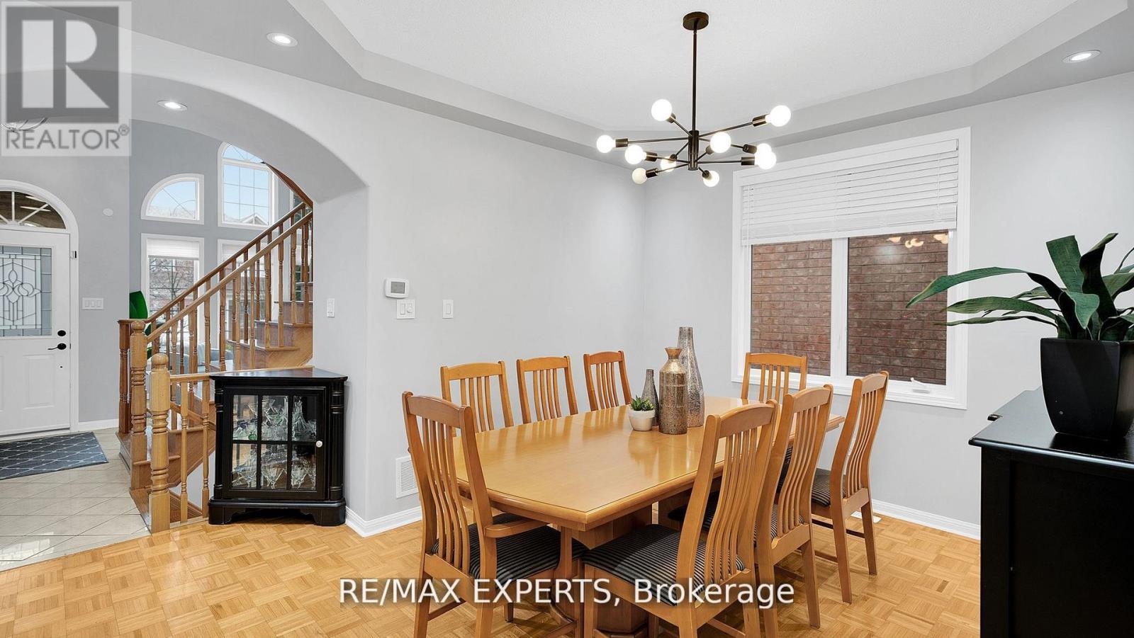 11 Crew Crescent, Vaughan, Ontario  L6A 3E9 - Photo 13 - N13144070