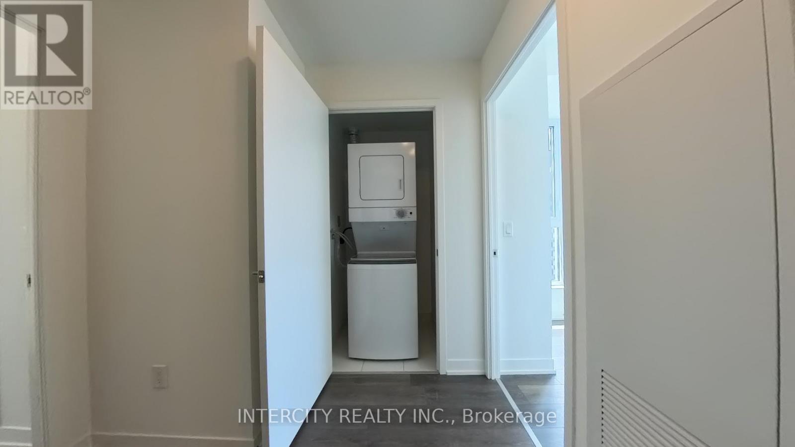 1710 - 474 Caldari Road, Vaughan, Ontario L4K 0R5 - Photo 11 - N13144080