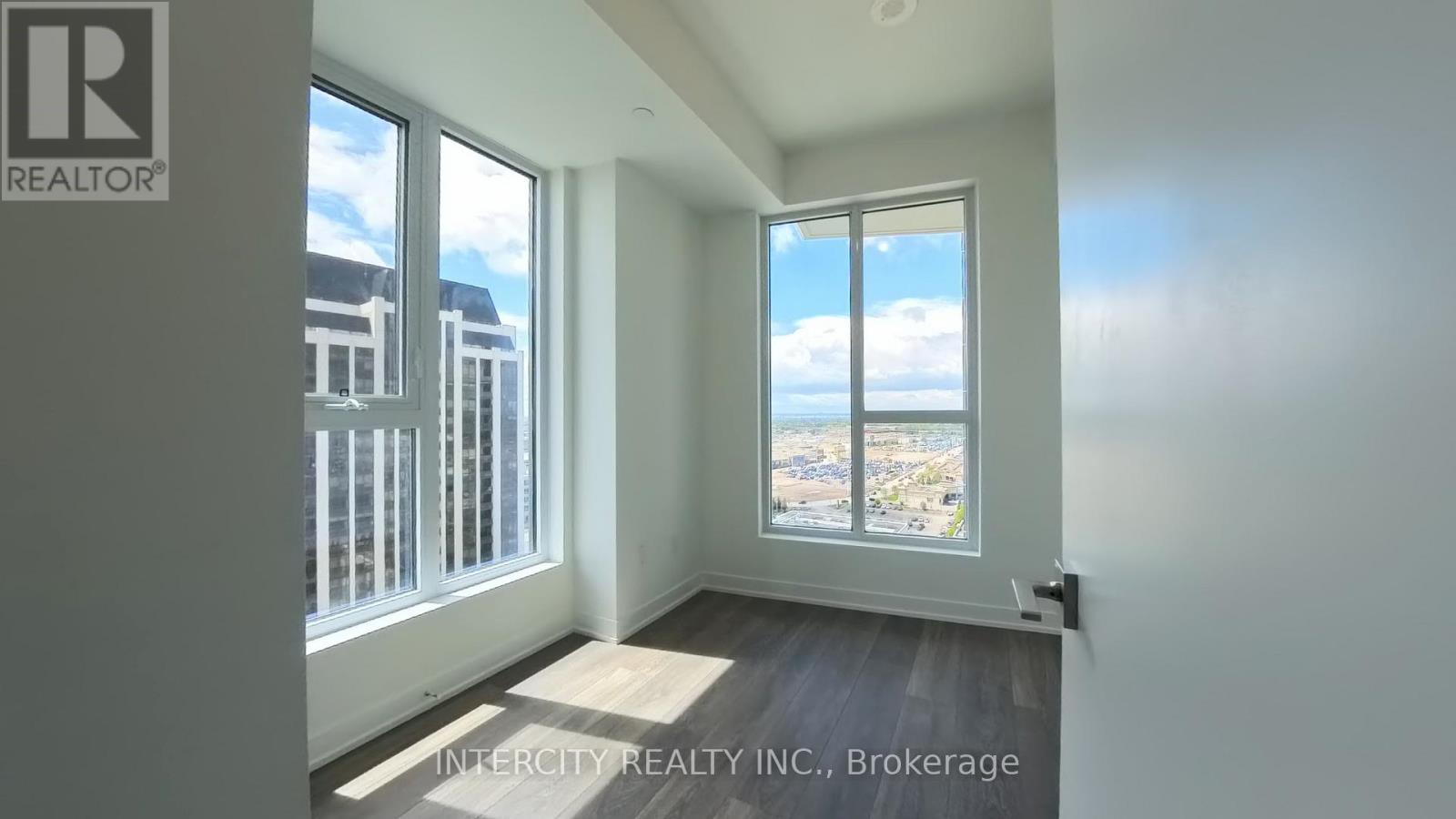 1710 - 474 Caldari Road, Vaughan, Ontario L4K 0R5 - Photo 12 - N13144080