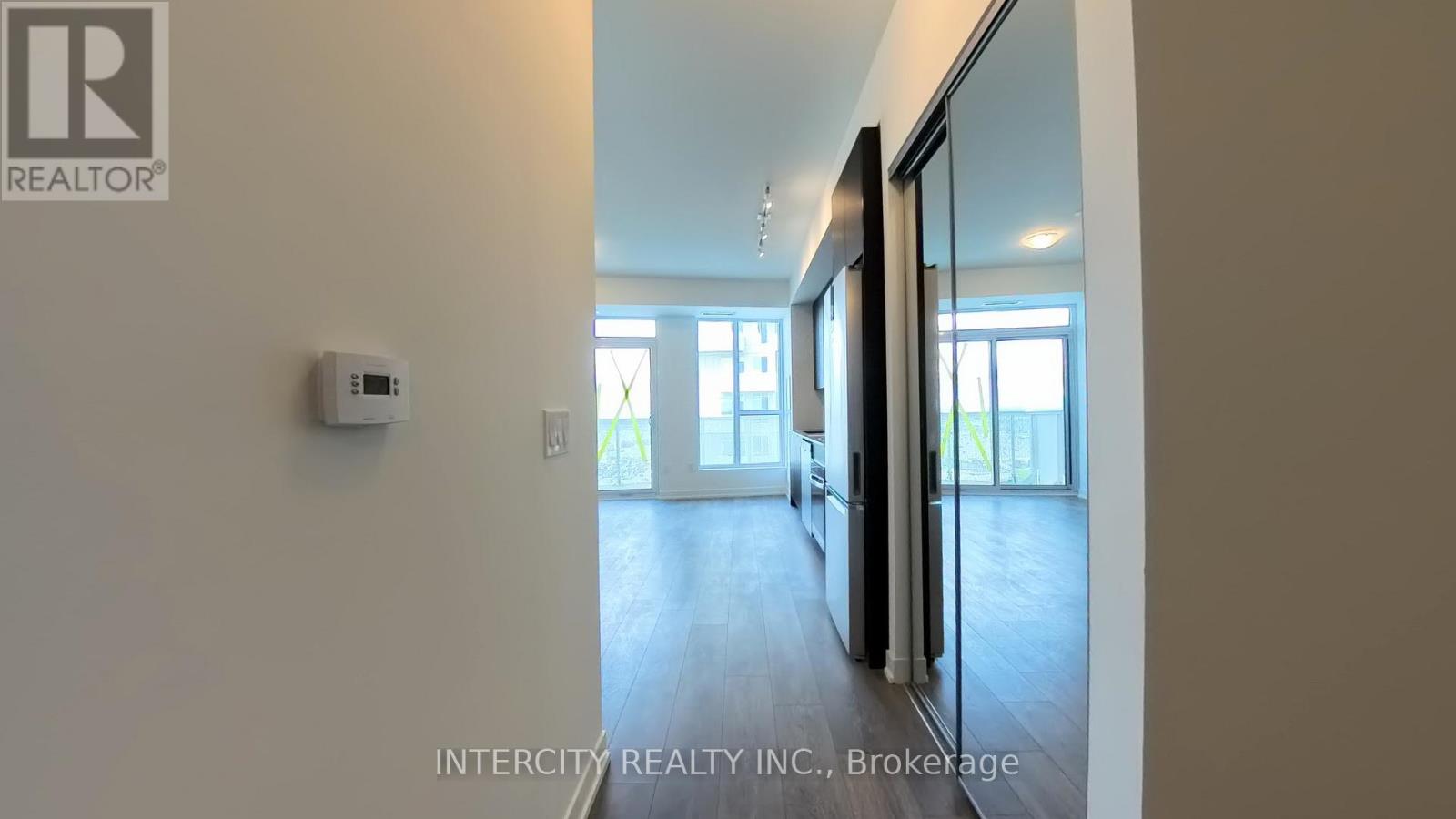 1710 - 474 Caldari Road, Vaughan, Ontario L4K 0R5 - Photo 6 - N13144080