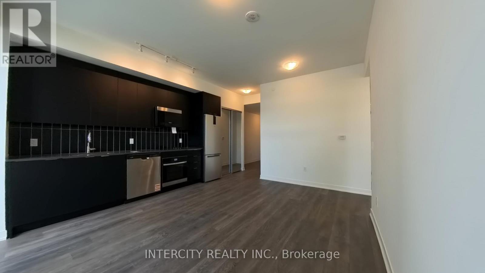 1710 - 474 Caldari Road, Vaughan, Ontario L4K 0R5 - Photo 9 - N13144080