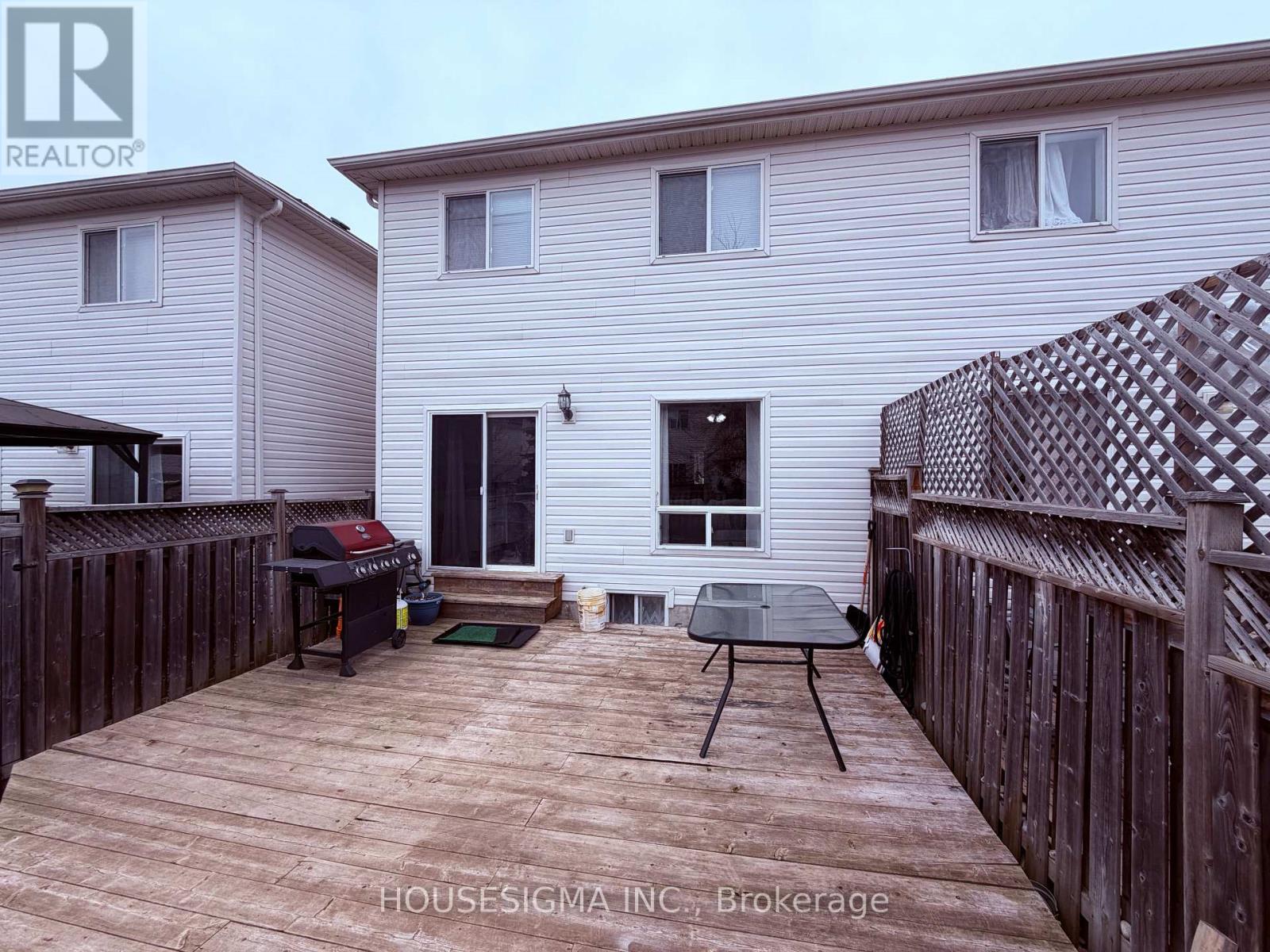 58 Lookout Street, Essa (Angus), Ontario  L0M 1B4 - Photo 21 - N13144090