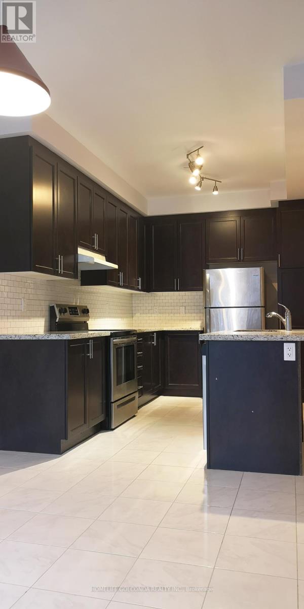 24 Applegate Drive, East Gwillimbury, Ontario  L9N 0R2 - Photo 7 - N13144280