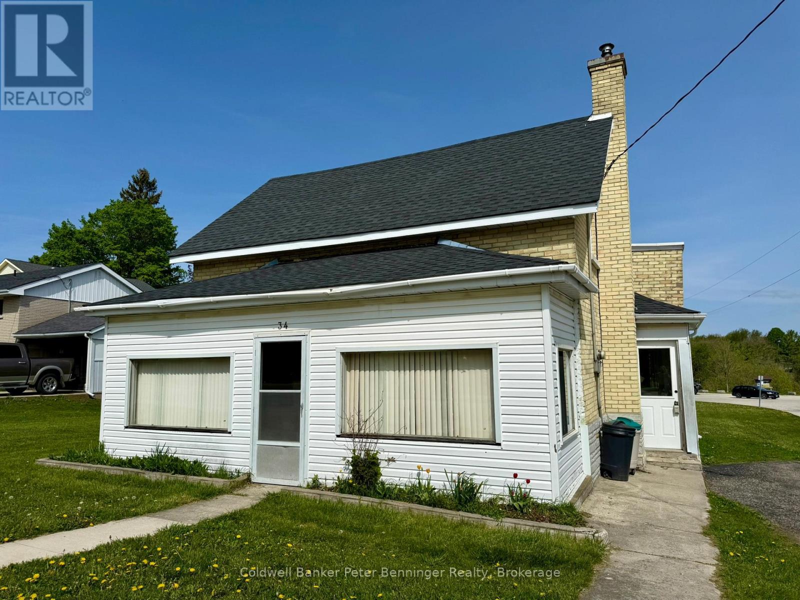 34 MCGIVERN STREET W, Brockton, Ontario