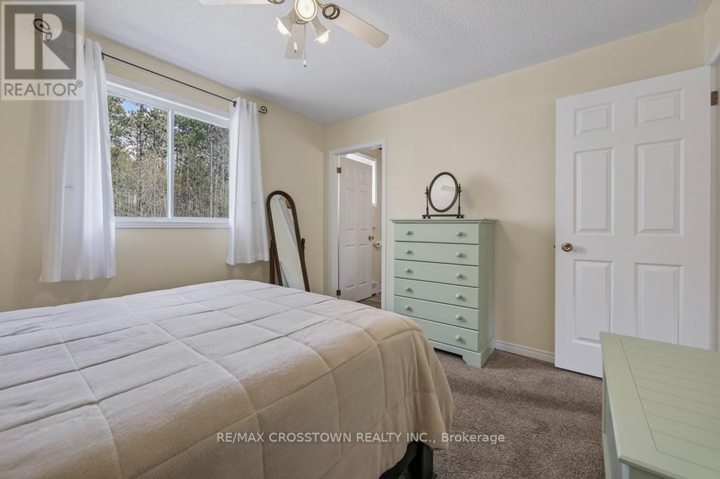 50 Withall Grove, Tiny, Ontario  L0L 2T0 - Photo 13 - S13144218