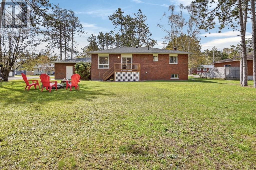 50 Withall Grove, Tiny, Ontario  L0L 2T0 - Photo 31 - S13144218