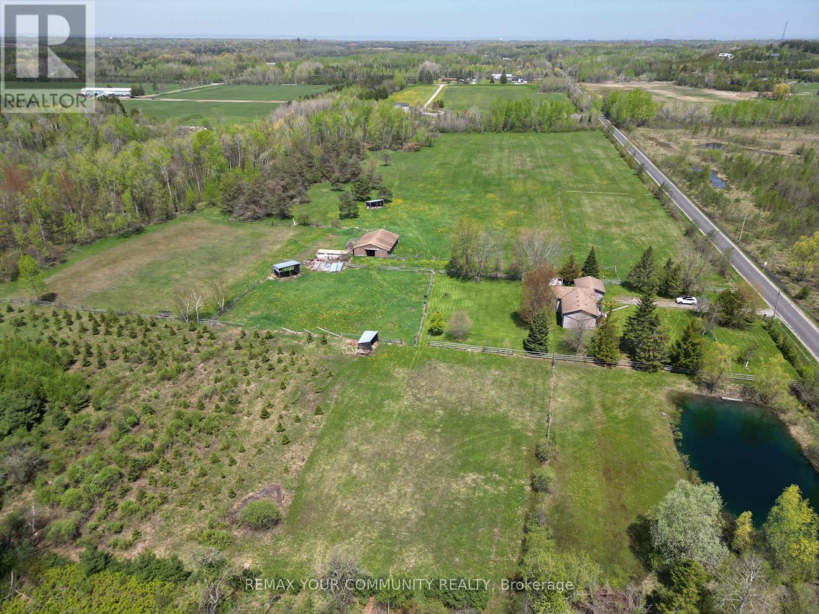 24730 Valley View Drive, Georgina, Ontario  L0E 1R0 - Photo 3 - N13144044