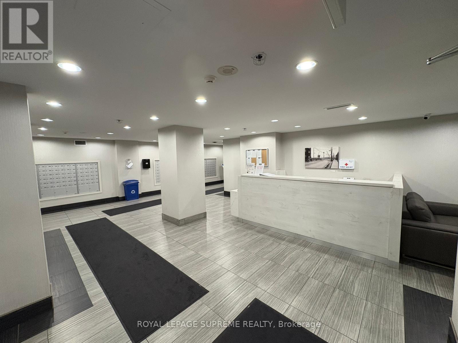 2102 - 1420 Dupont Street, Toronto, Ontario  M6H 0C2 - Photo 20 - W12994910