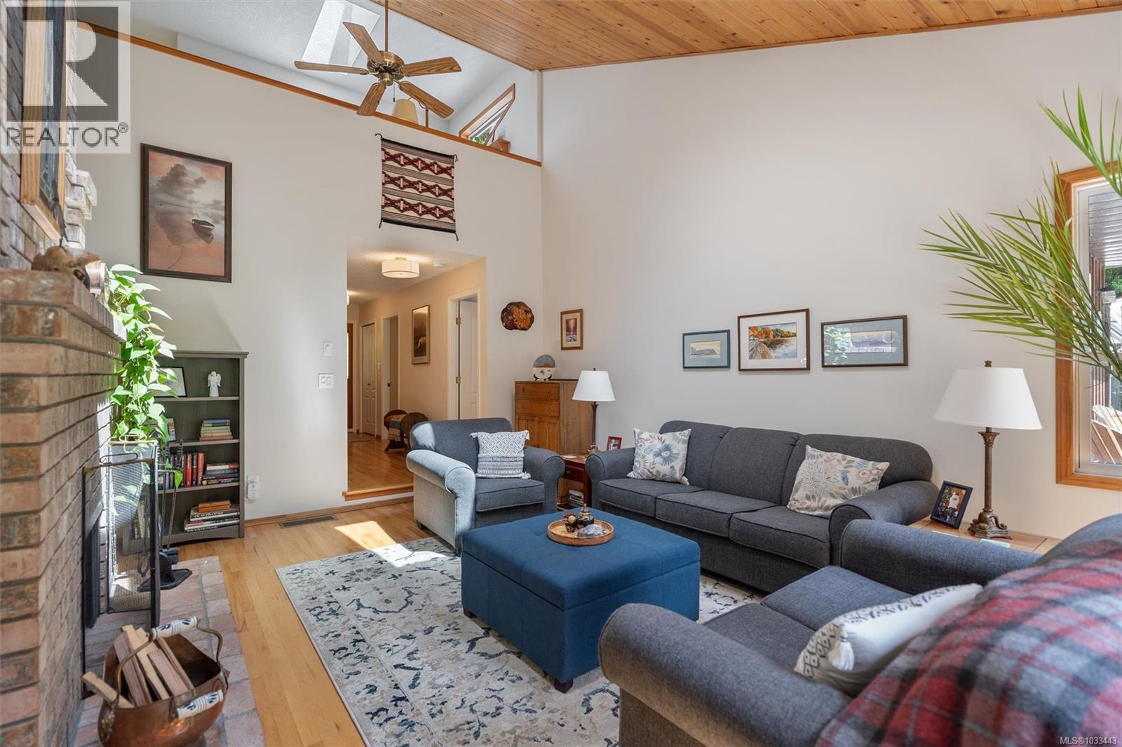 5729 East Sooke Rd, Sooke, British Columbia  V9Z 0Z6 - Photo 5 - 1033443
