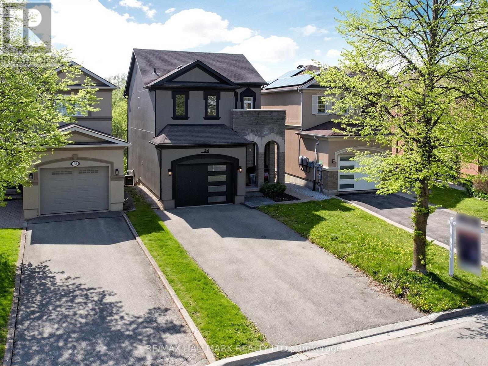 34 WILLOW TREE STREET, Vaughan, Ontario