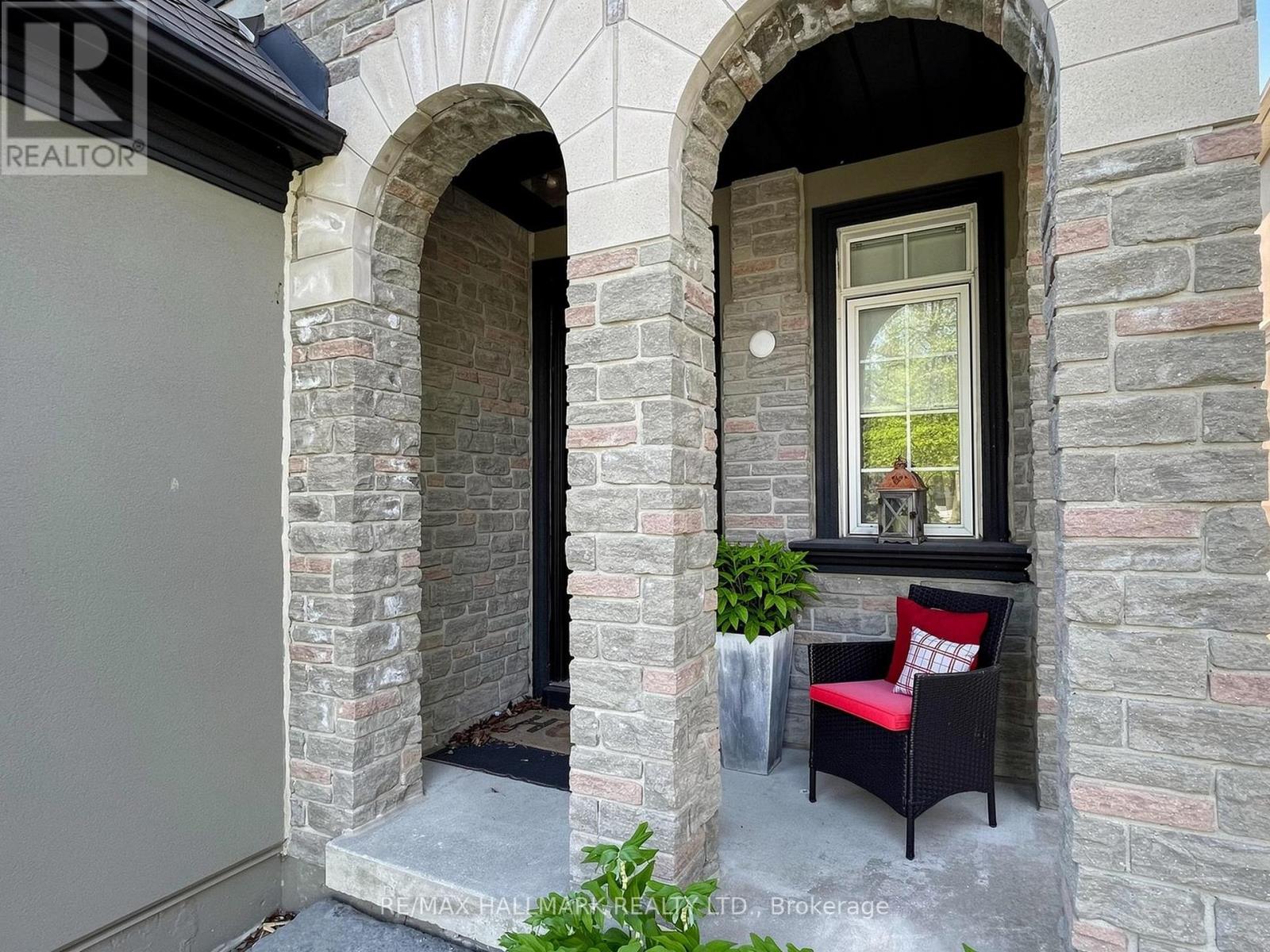 34 Willow Tree Street, Vaughan, Ontario  L6A 2S2 - Photo 4 - N13130338