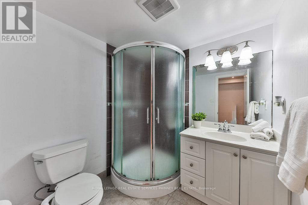 200 Lexington Road, Oakville, Ontario  L6H 6L6 - Photo 26 - W13144052