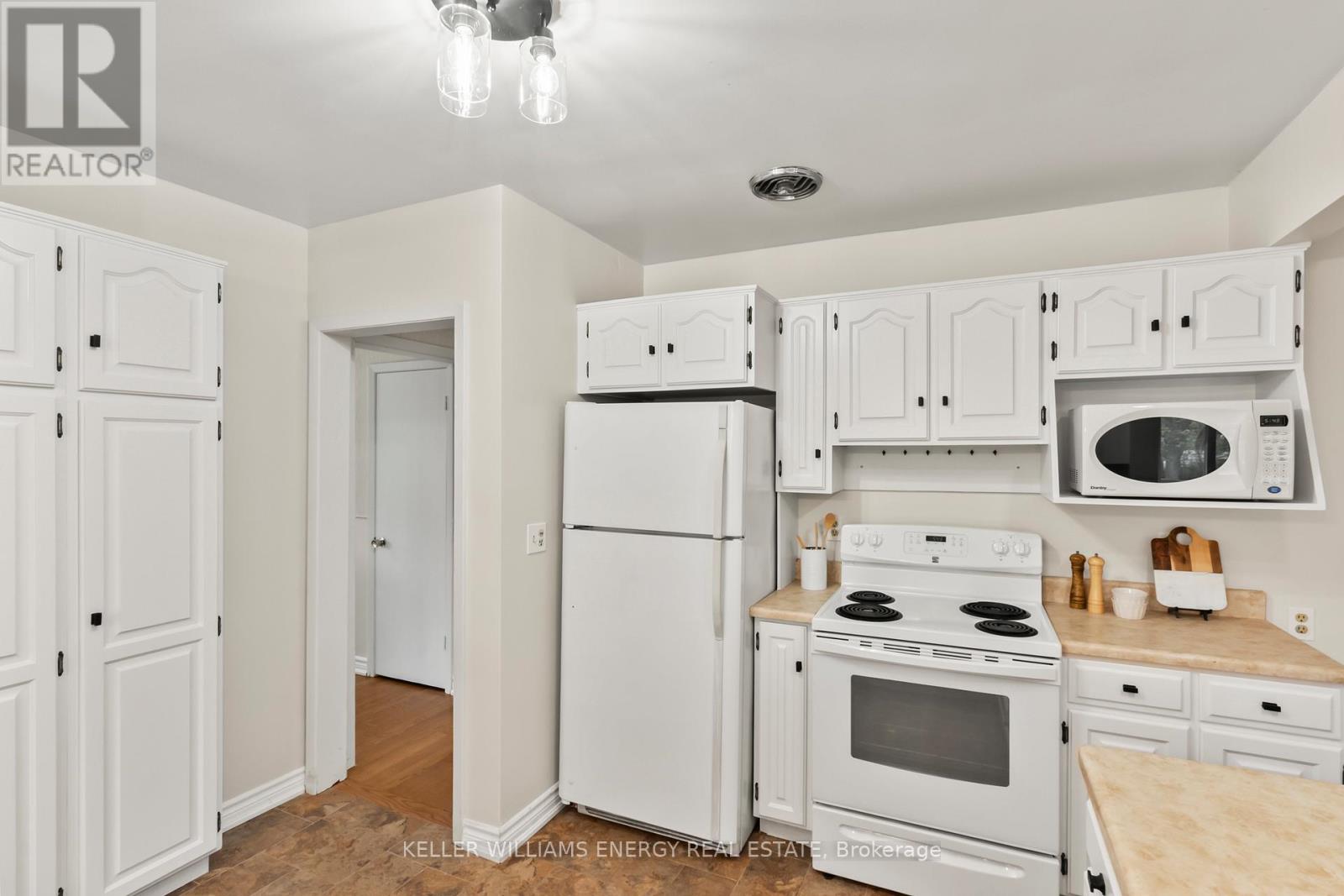 365 Humewood Avenue, Oshawa, Ontario  L1G 2T6 - Photo 15 - E13144462