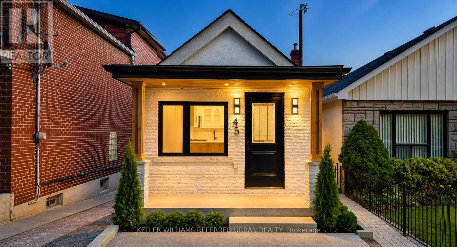 45 Donald Avenue, Toronto, Ontario  M6M 1K2 - Photo 16 - W13144092