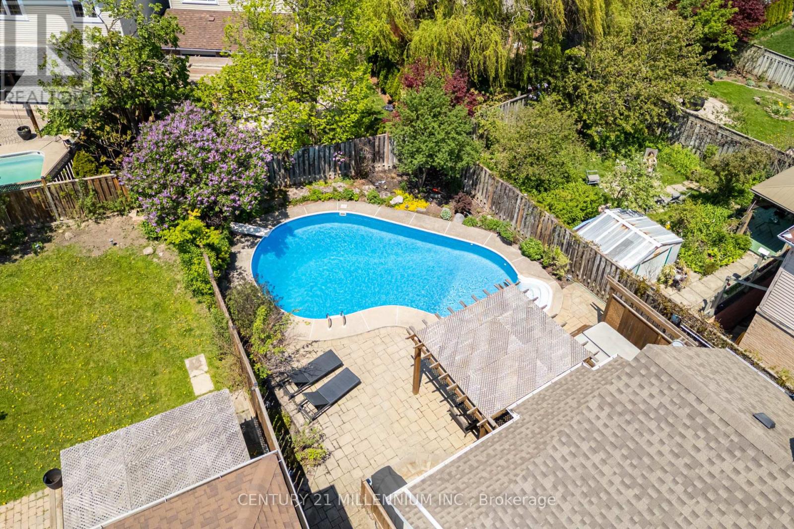 7220 Danton Promenade, Mississauga, Ontario  L5N 5C5 - Photo 1 - W13144114