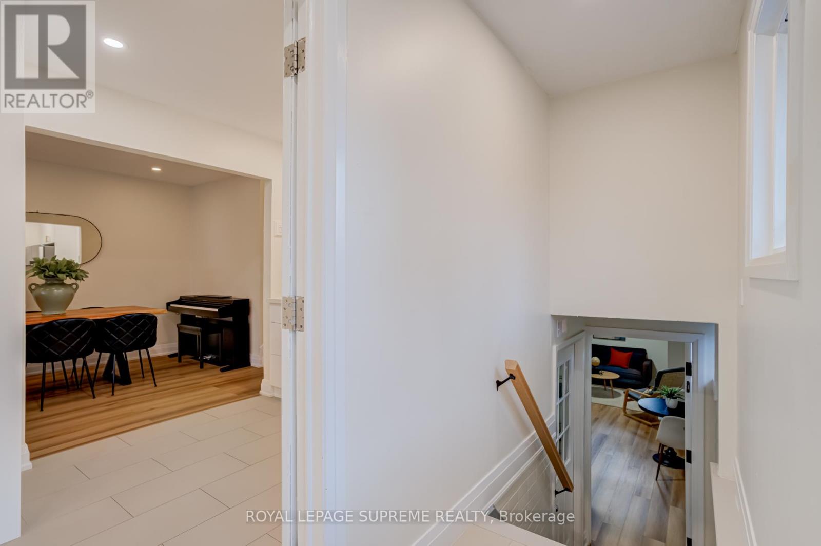 143 Voltarie Crescent, Mississauga, Ontario  L5A 2A5 - Photo 29 - W13144146