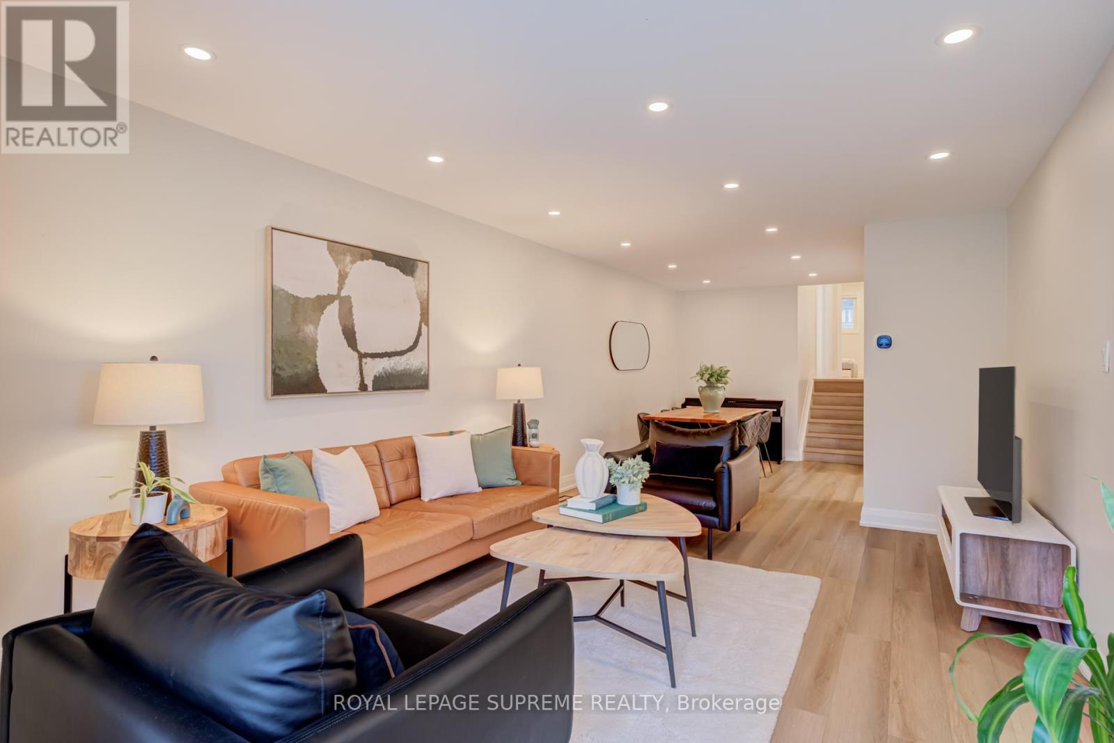 143 Voltarie Crescent, Mississauga, Ontario  L5A 2A5 - Photo 6 - W13144146