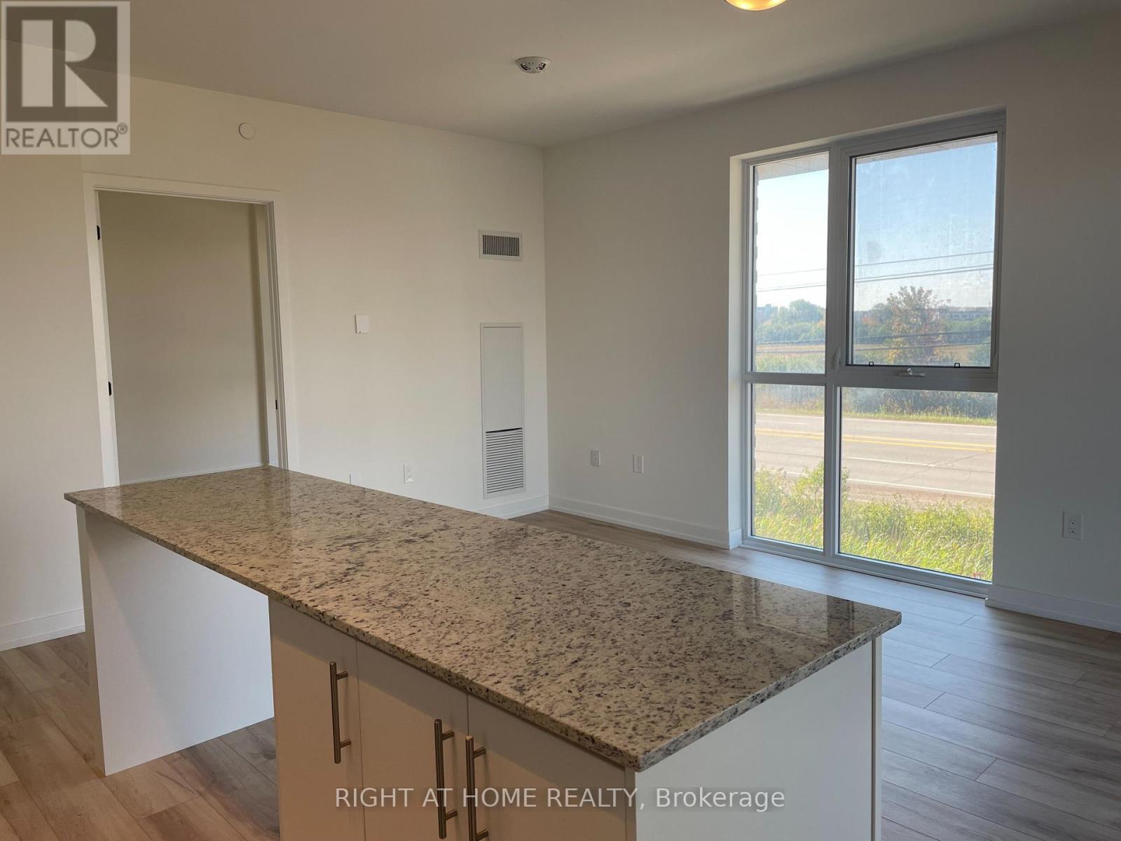 206 - 345 Wheat Boom Drive, Oakville, Ontario  L6H 7X4 - Photo 12 - W13144194