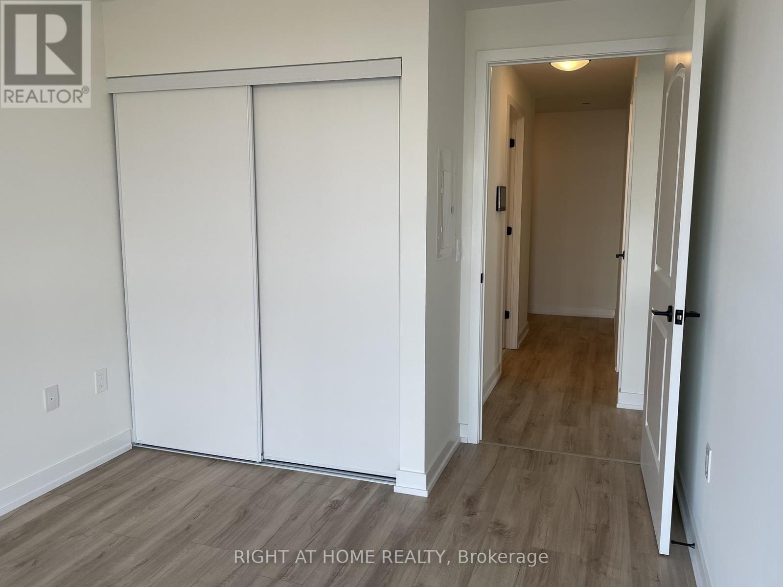 206 - 345 Wheat Boom Drive, Oakville, Ontario  L6H 7X4 - Photo 21 - W13144194