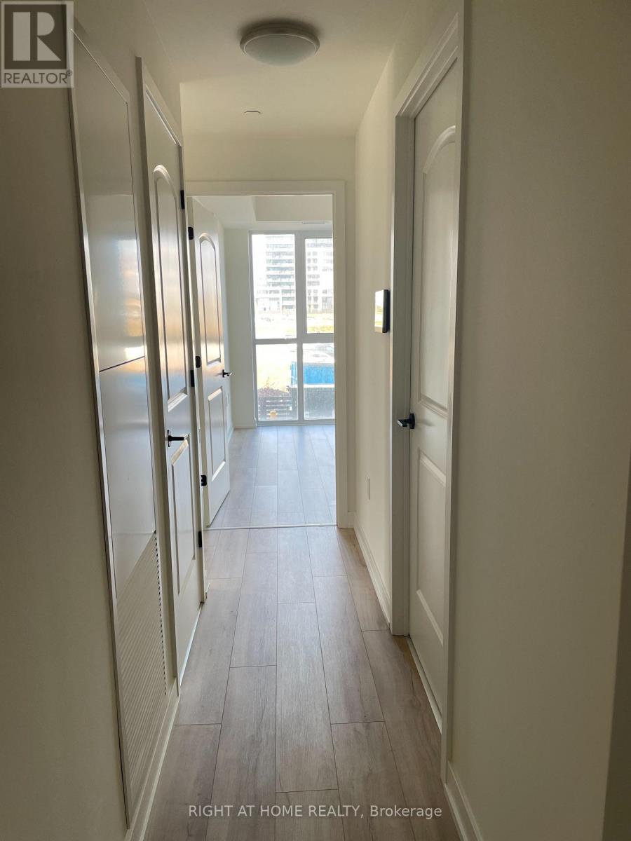 206 - 345 Wheat Boom Drive, Oakville, Ontario  L6H 7X4 - Photo 4 - W13144194