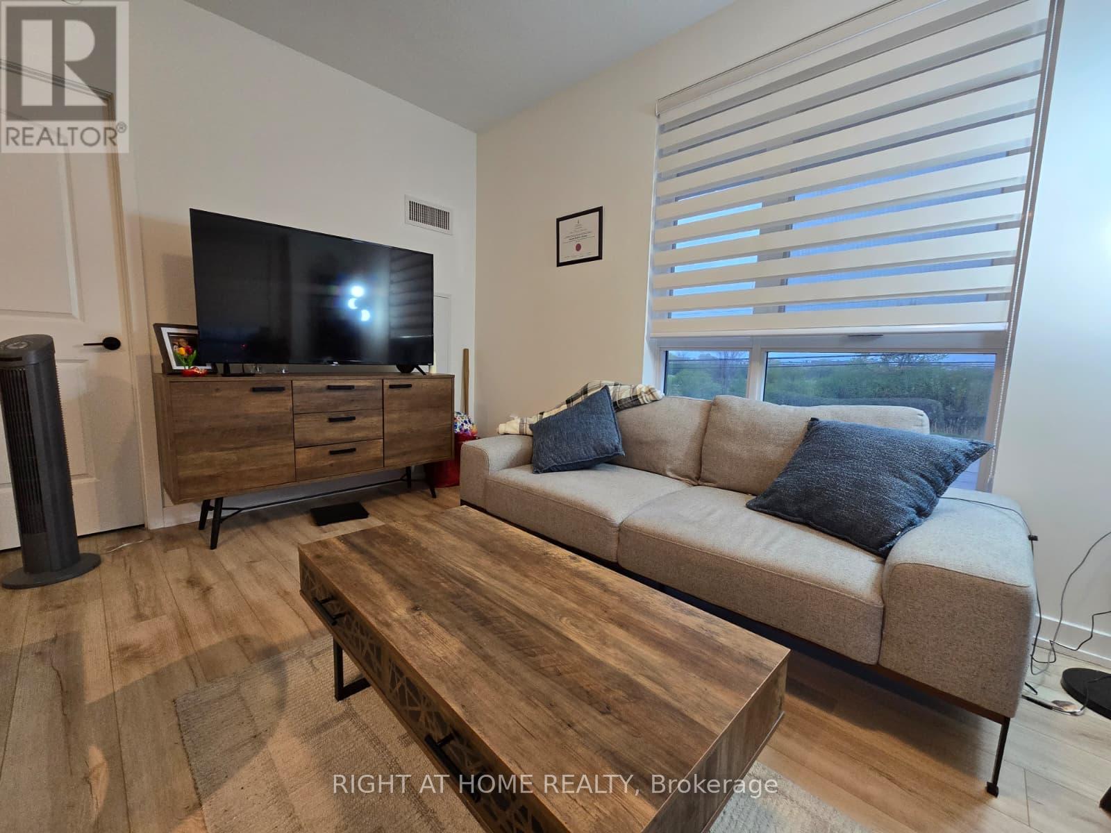 206 - 345 Wheat Boom Drive, Oakville, Ontario  L6H 7X4 - Photo 7 - W13144194