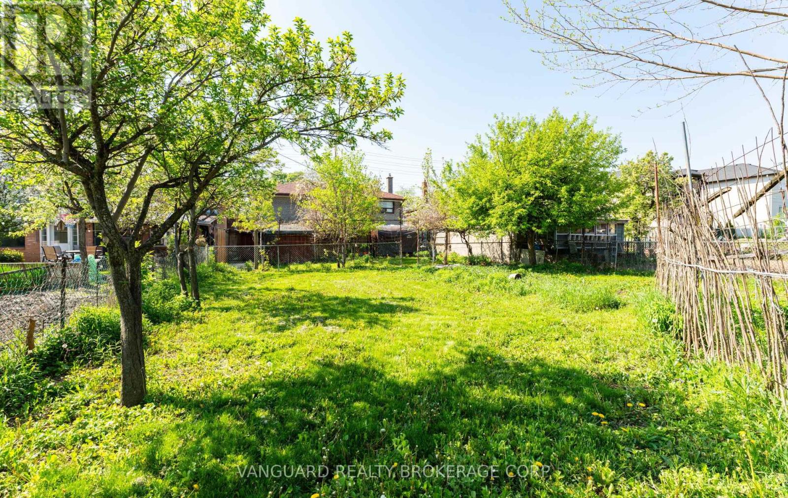 182 Dixon Road, Toronto, Ontario  M9P 2L8 - Photo 47 - W13144198