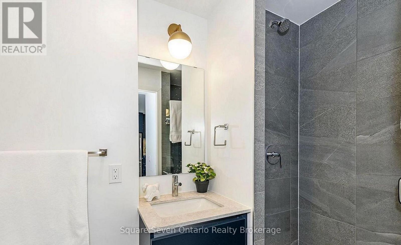 820 - 395 Dundas Street, Oakville, Ontario  L6M 4M2 - Photo 12 - W13144242