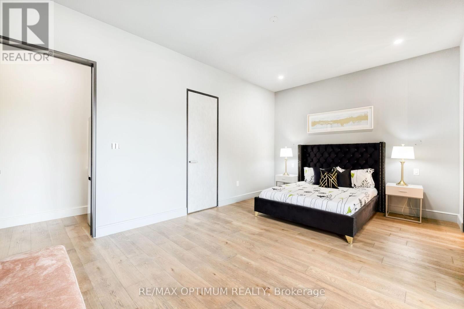 47 Moore Street, Brampton, Ontario  L6X 1V2 - Photo 30 - W13144252