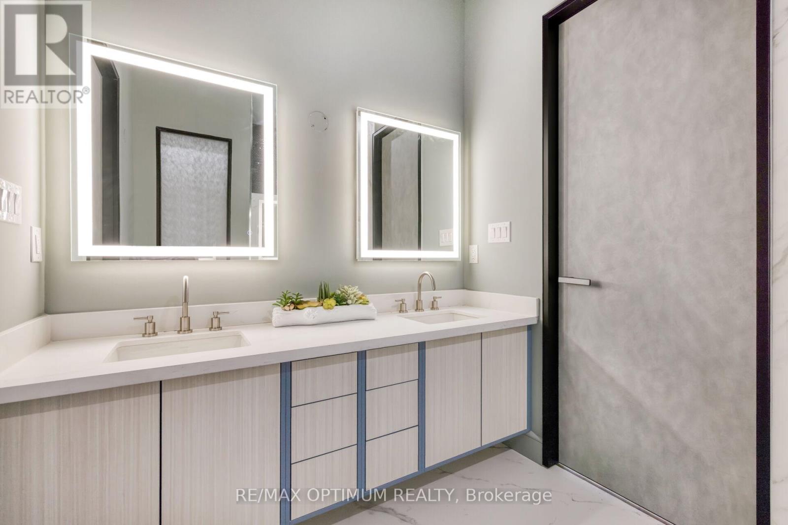 47 Moore Street, Brampton, Ontario  L6X 1V2 - Photo 34 - W13144252