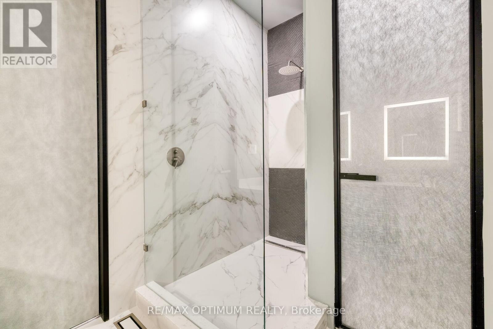 47 Moore Street, Brampton, Ontario  L6X 1V2 - Photo 35 - W13144252