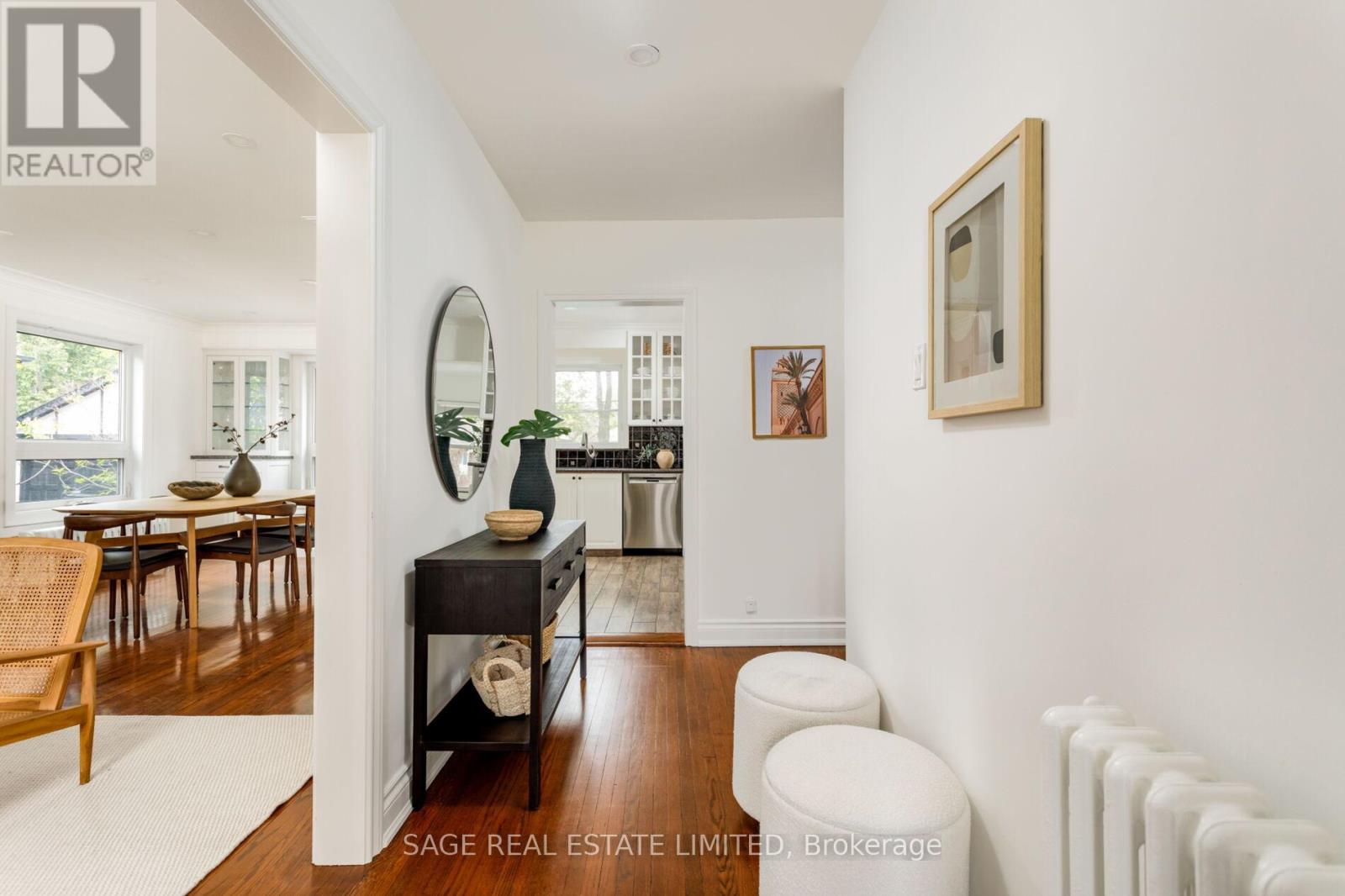 25 Cliveden Avenue, Toronto, Ontario  M8Z 3M7 - Photo 2 - W13144276