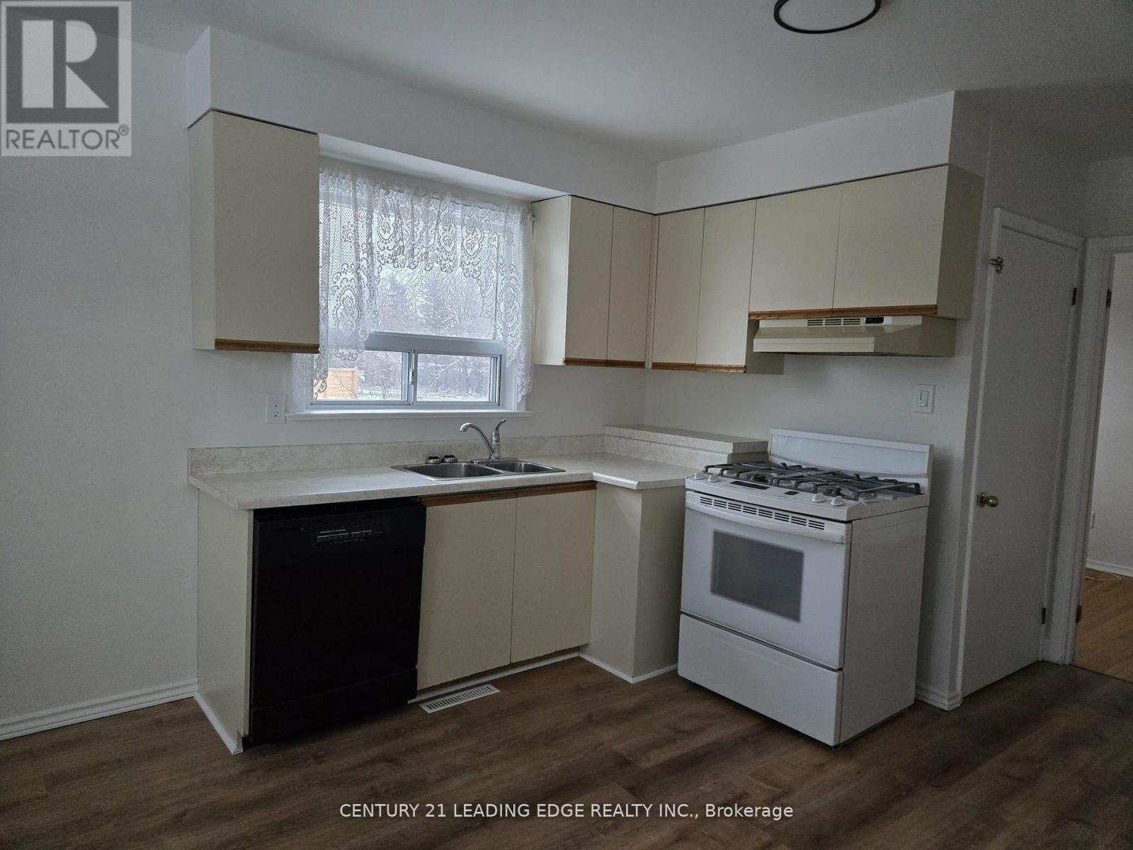 Main - 65 Moore Street, Brampton, Ontario  L6X 1V2 - Photo 10 - W13144304