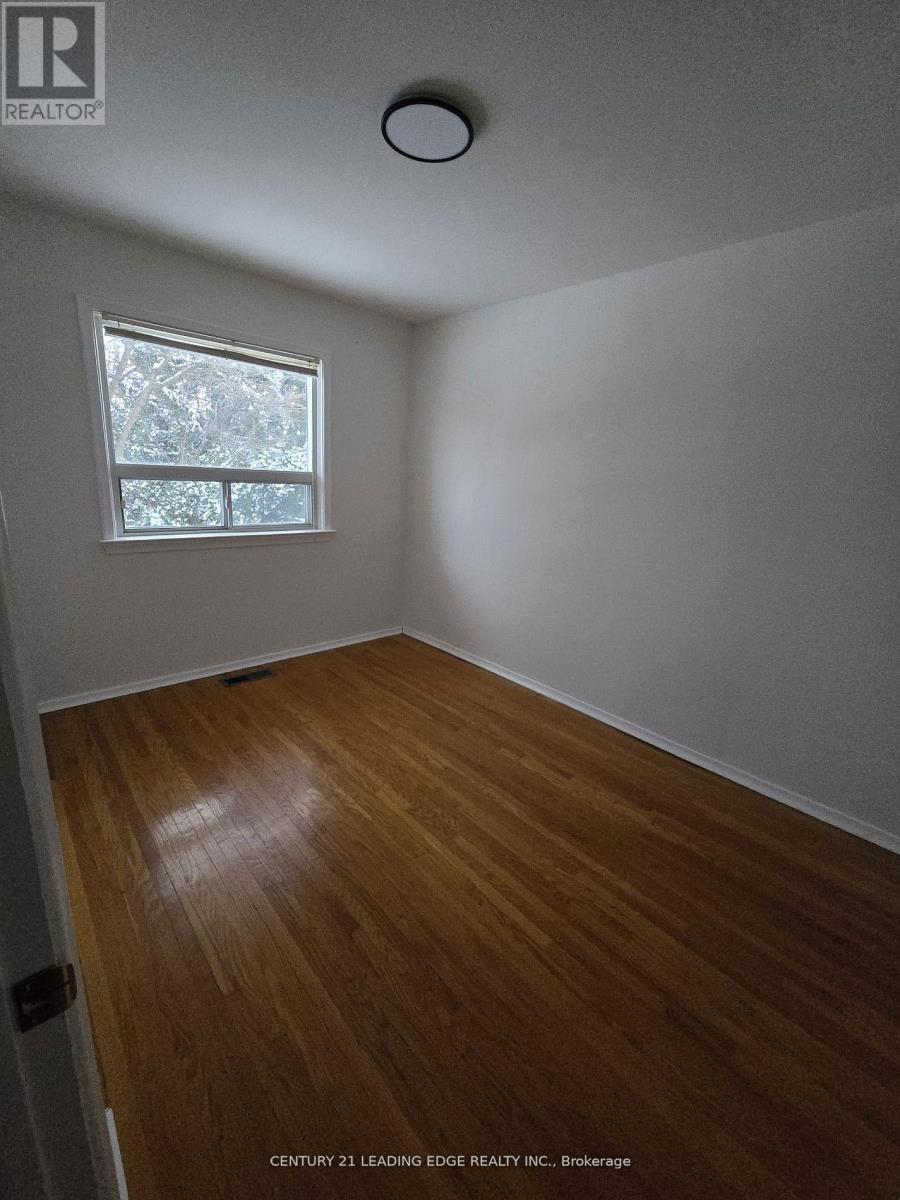 Main - 65 Moore Street, Brampton, Ontario  L6X 1V2 - Photo 3 - W13144304