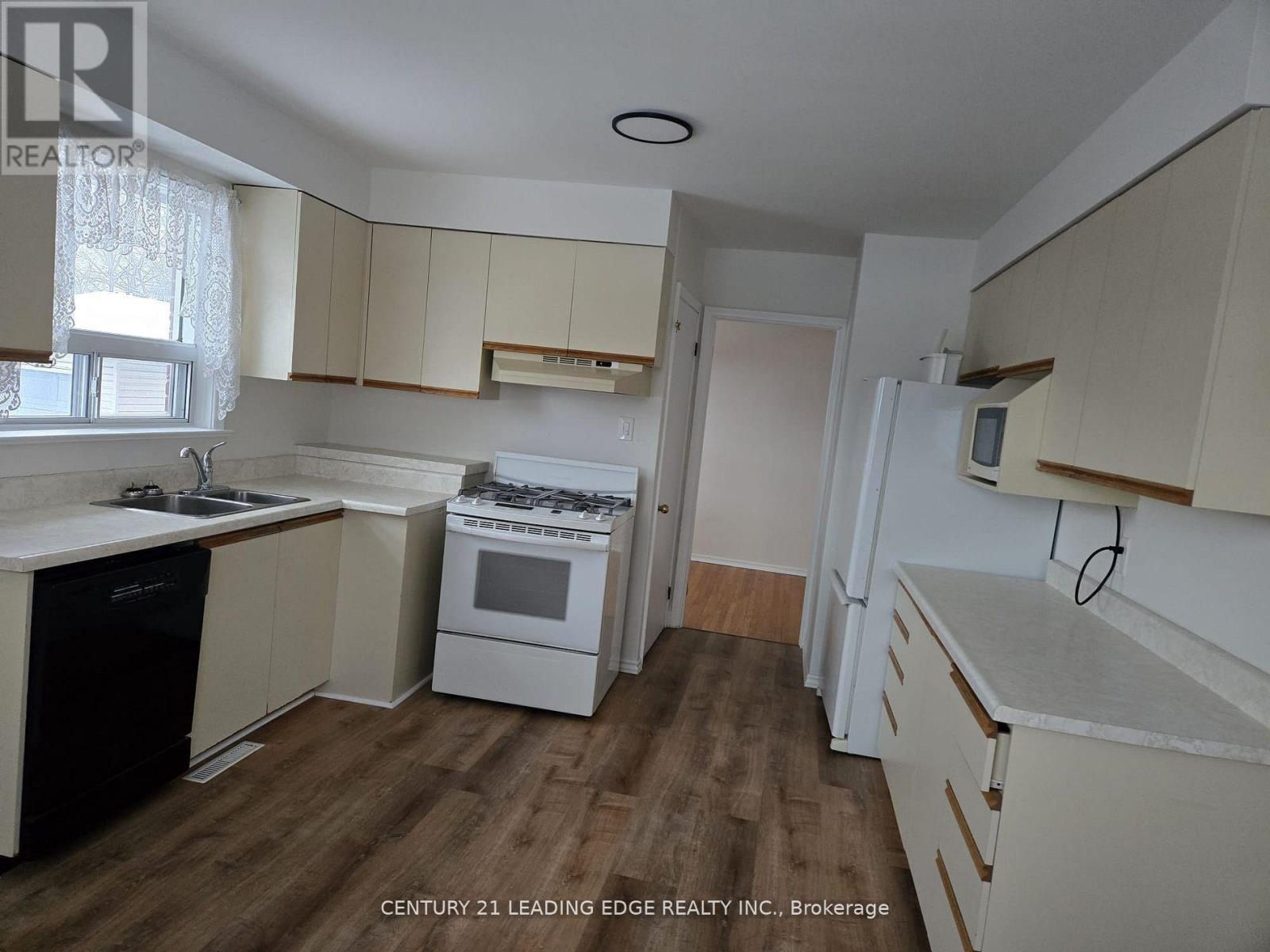 Main - 65 Moore Street, Brampton, Ontario  L6X 1V2 - Photo 9 - W13144304