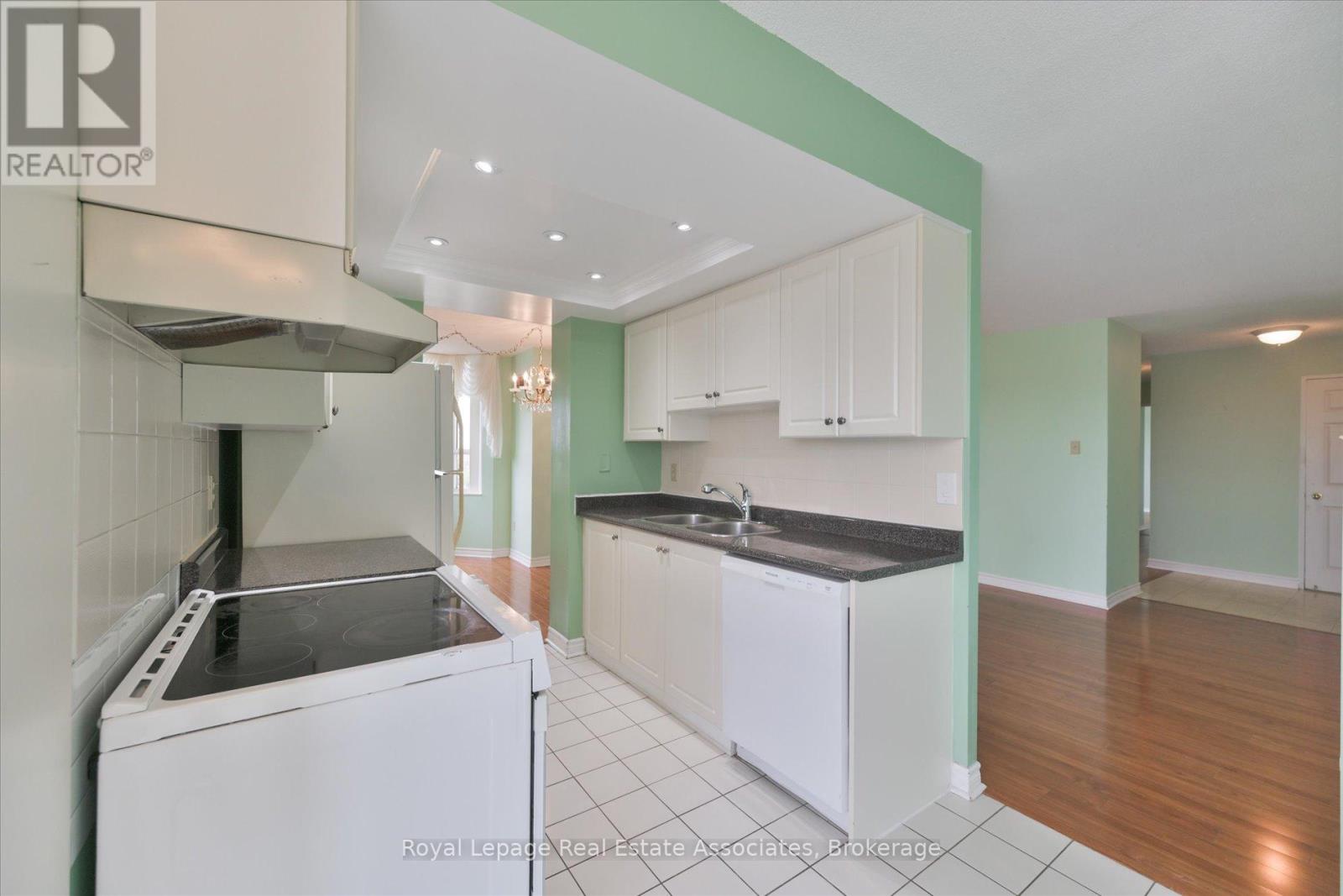 1209 - 10 Malta Avenue, Brampton, Ontario  L6Y 4G6 - Photo 19 - W13144306