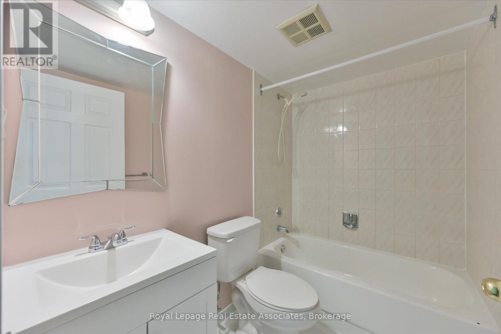 1209 - 10 Malta Avenue, Brampton, Ontario  L6Y 4G6 - Photo 21 - W13144306