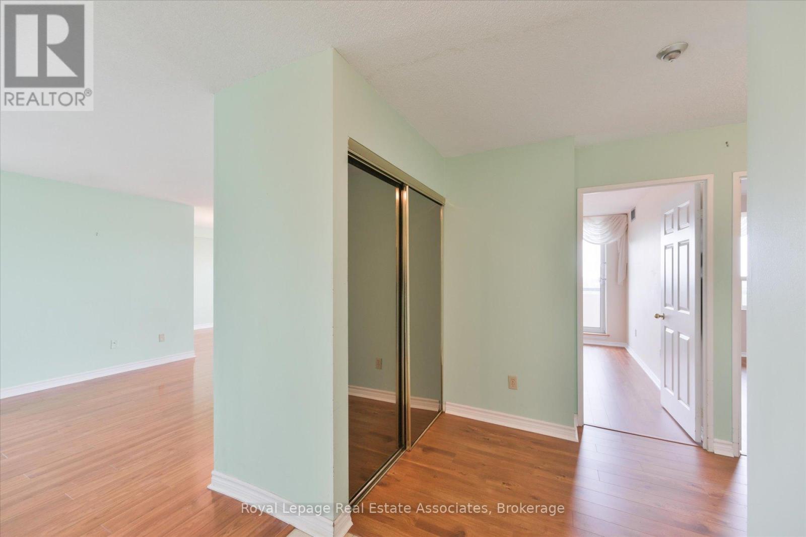 1209 - 10 Malta Avenue, Brampton, Ontario  L6Y 4G6 - Photo 8 - W13144306