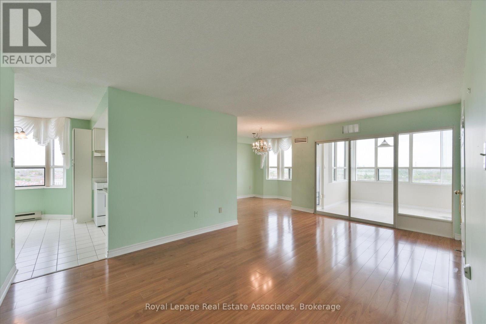 1209 - 10 Malta Avenue, Brampton, Ontario  L6Y 4G6 - Photo 9 - W13144306