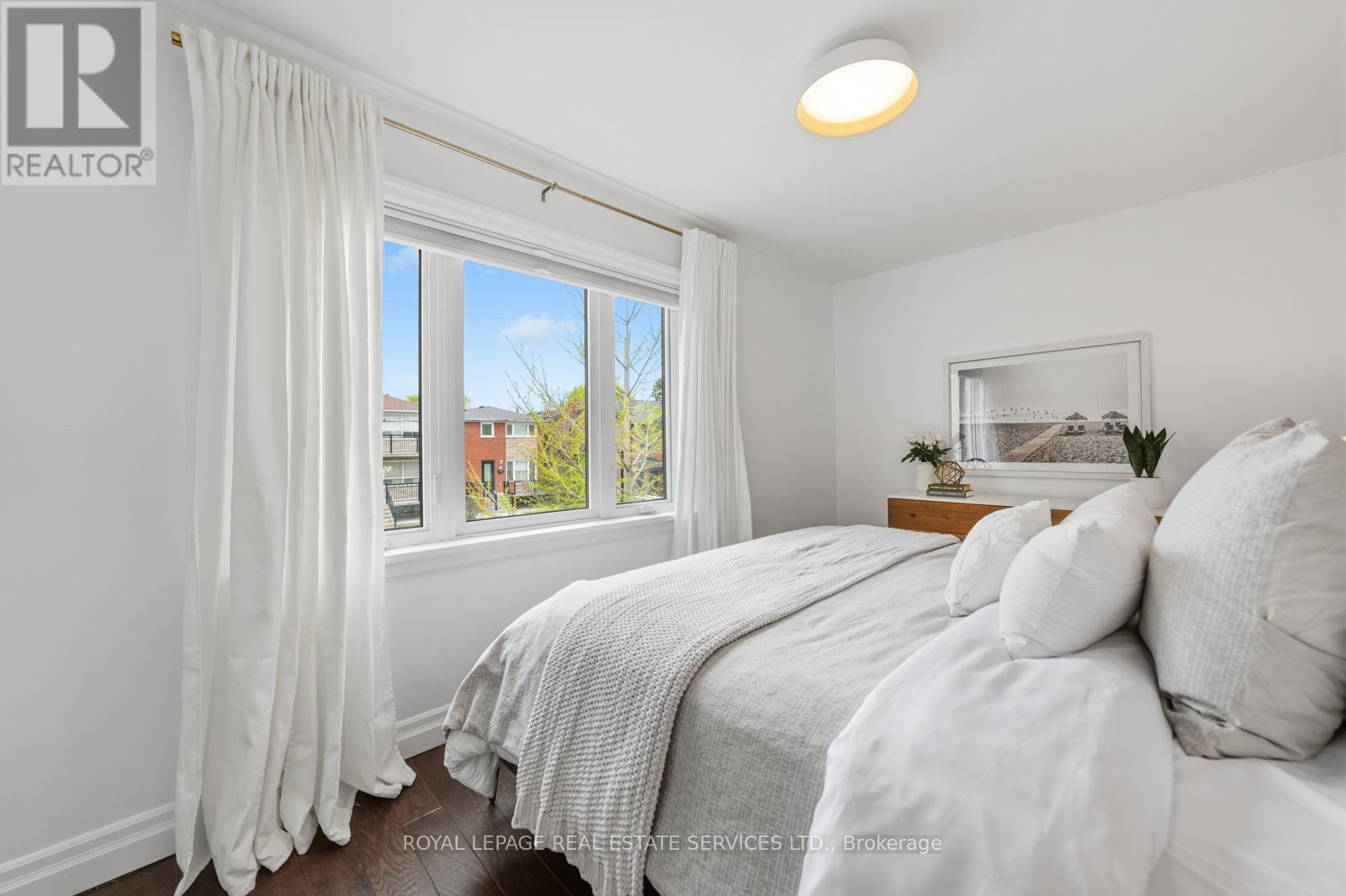 494 Durie Street, Toronto, Ontario  M6S 3G7 - Photo 21 - W13144336